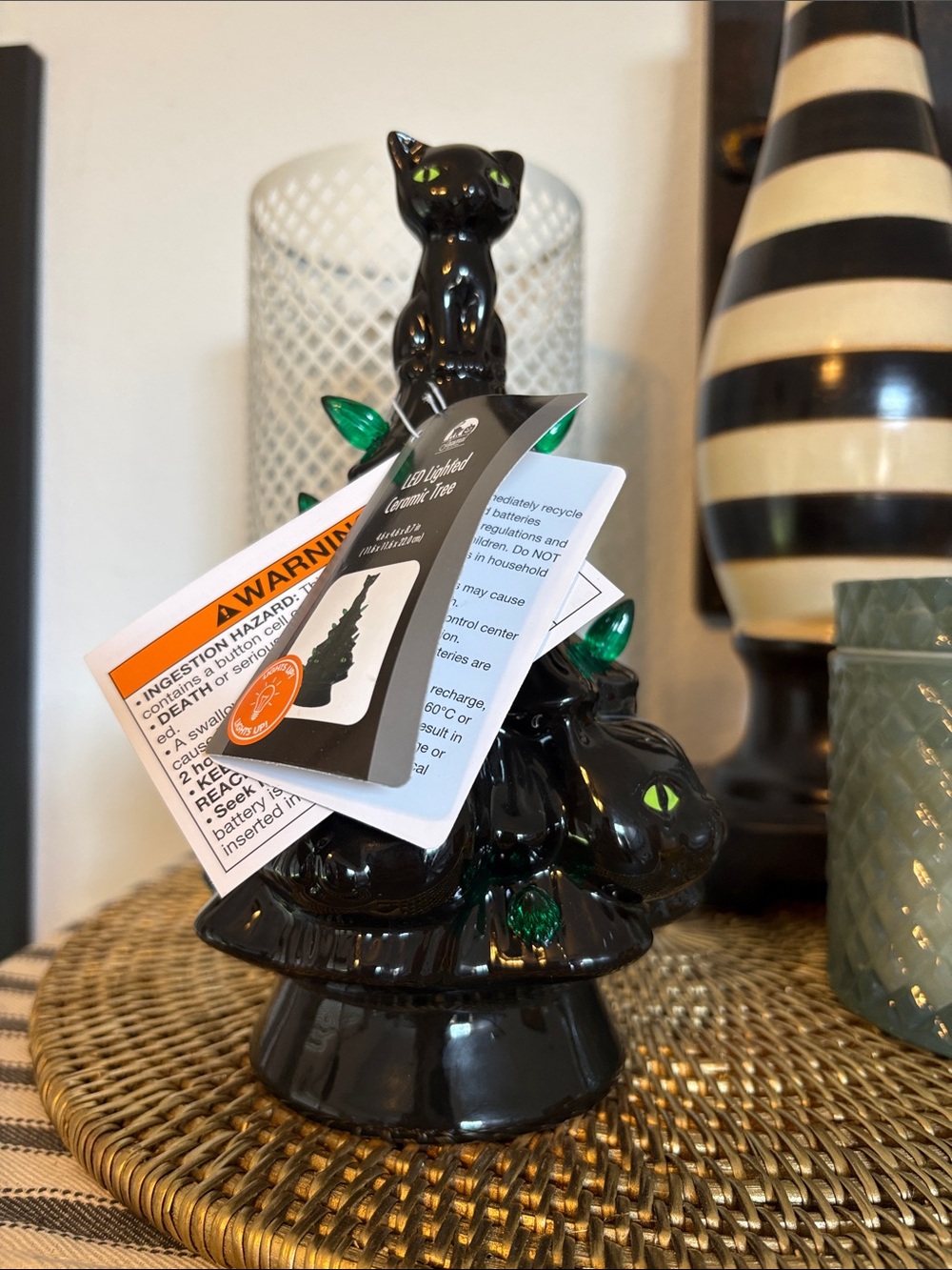 🆕Ceramic Black Cat Light Up Halloween Tree - Picture 7 of 9